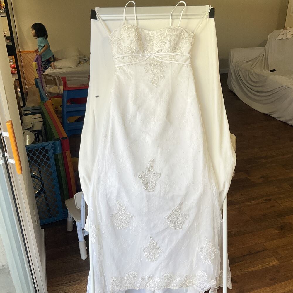 David’s Bridal Women Dress 12 White Rayon Floral A-Line SY9501 Wedding Embroided - Picture 2 of 16